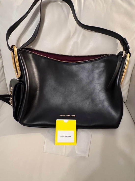 Marc Jacobs Handbags - Marc Jacobs Black Leather Scene Large Shoulder Bag